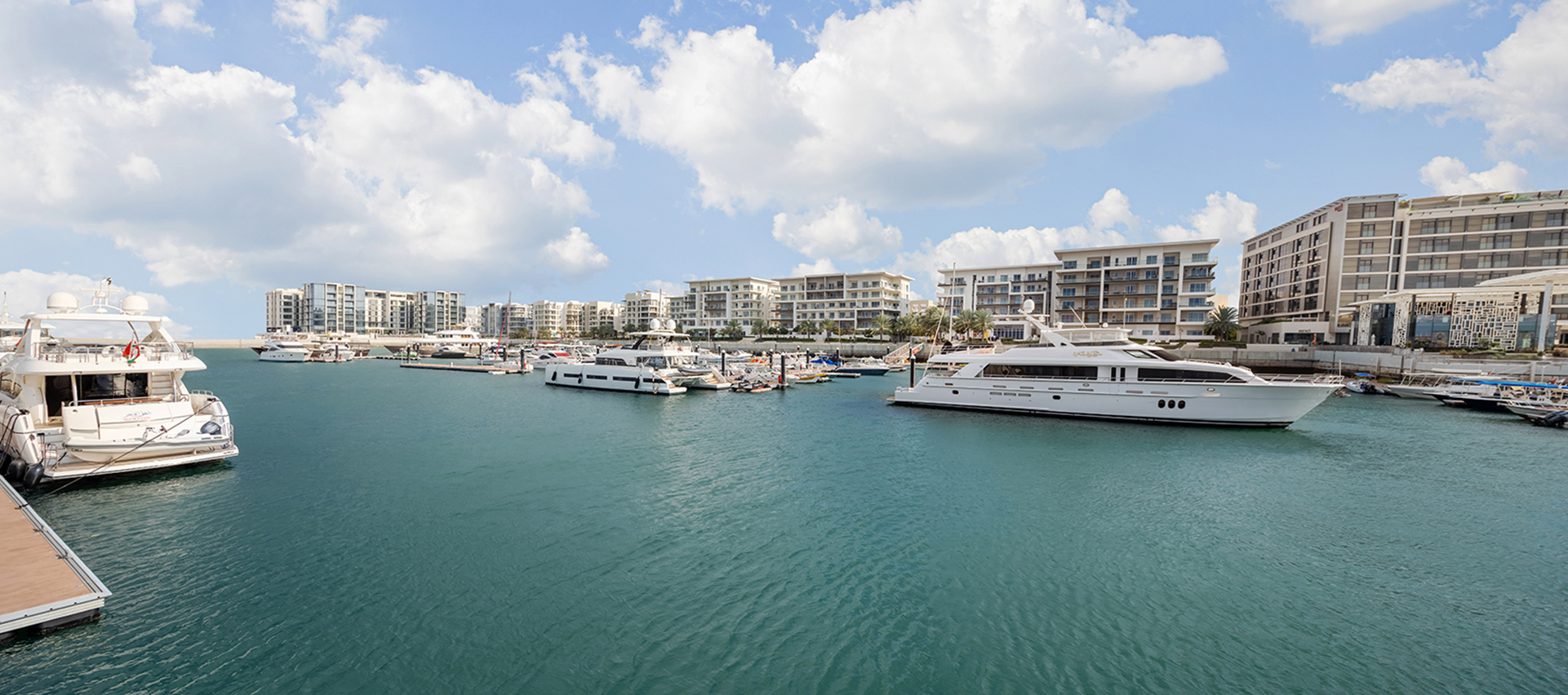 AL MOUJ MARINA